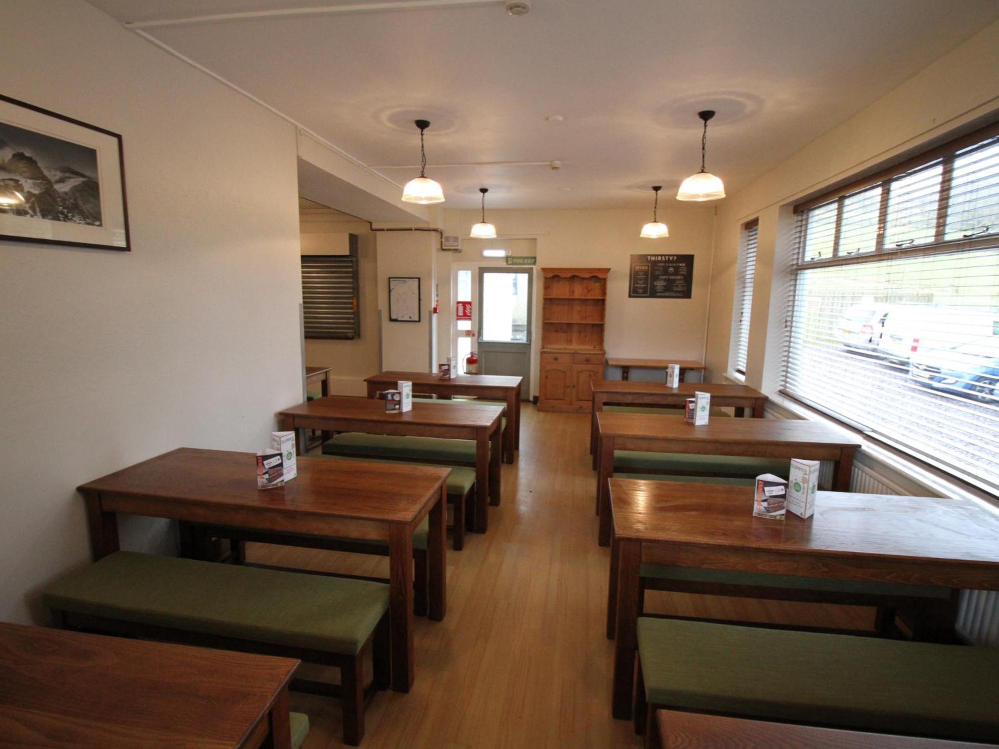 Yha Snowdon Llanberis Hostel Exterior photo